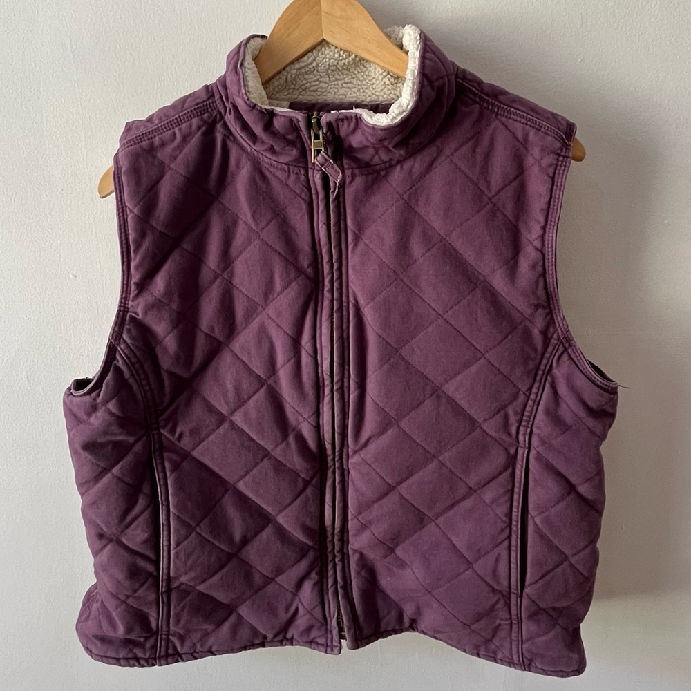 Berne Women’s Sherpa lined duck canvas barn vest